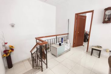 Taman Austin Perdana