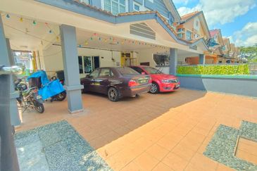 Taman Austin Perdana