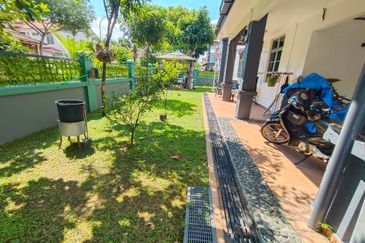 Taman Austin Perdana