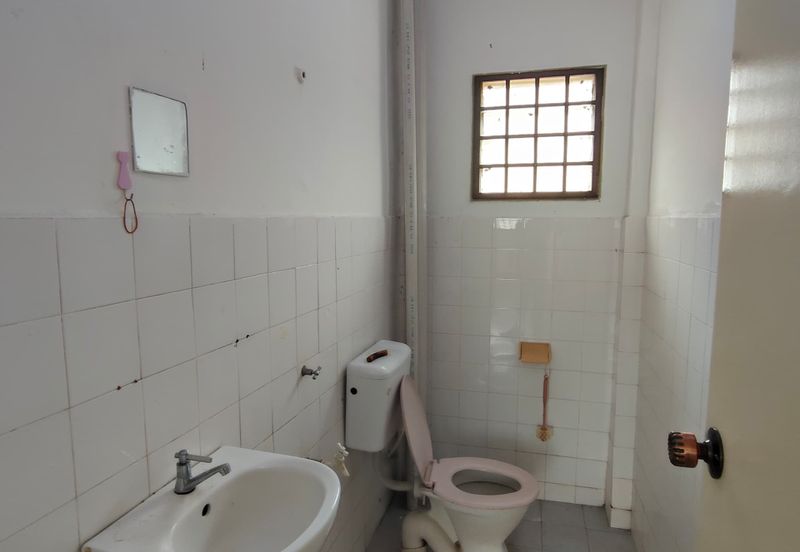 Ria 1 Apartment, Taman Megah Ria