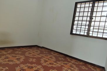 Ria 1 Apartment, Taman Megah Ria