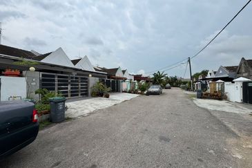 Bandar Baru Seri Alam