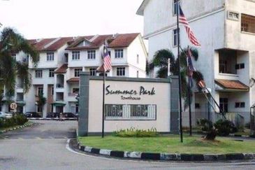 Summer Park Townhouse (Pangsapuri Alam Jaya), Bandar Baru Seri Alam