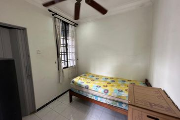 Summer Park Townhouse (Pangsapuri Alam Jaya), Bandar Baru Seri Alam