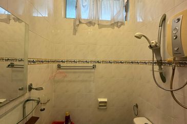 Summer Park Townhouse (Pangsapuri Alam Jaya), Bandar Baru Seri Alam