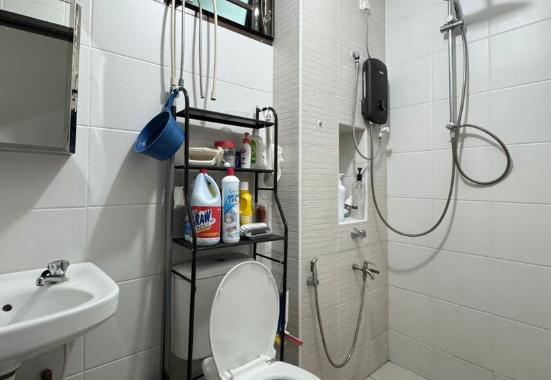 Taman Redang Lakeview 2