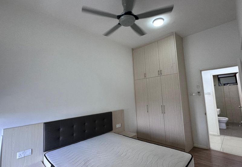 The WaterEdge Apartments