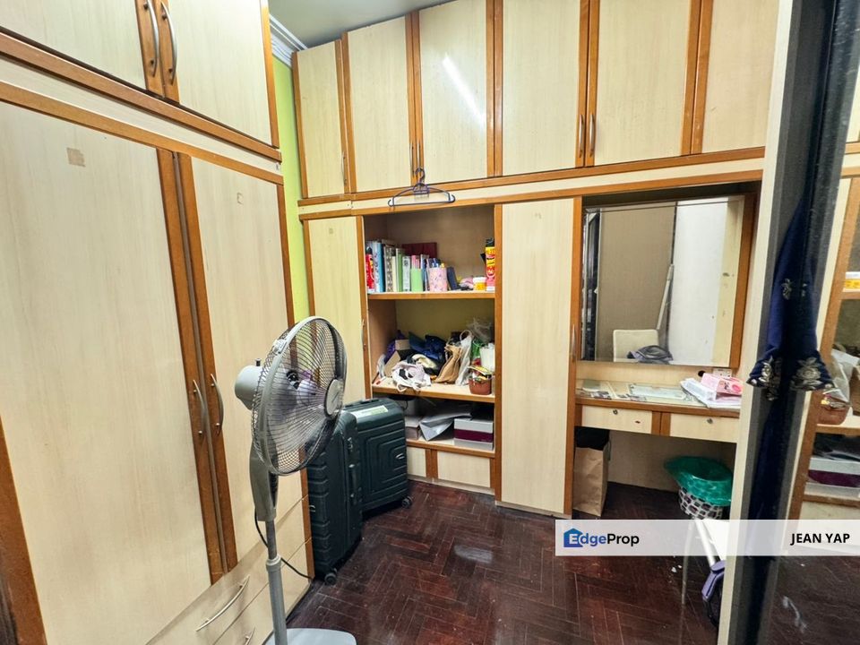 Jalan Gunung Seri Alam Double Storey Terrace, Johor, Masai