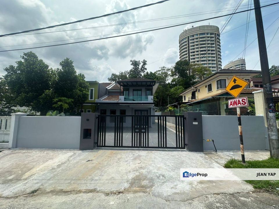 Jalan Bayu Seri Alam Double Storey Semi D, Johor, Masai