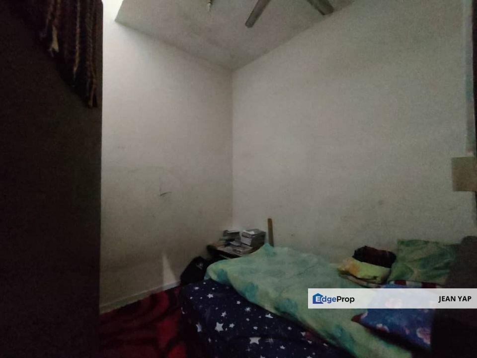 Taman Cahaya Kota Puteri Single Storey Terrace, Johor, Masai