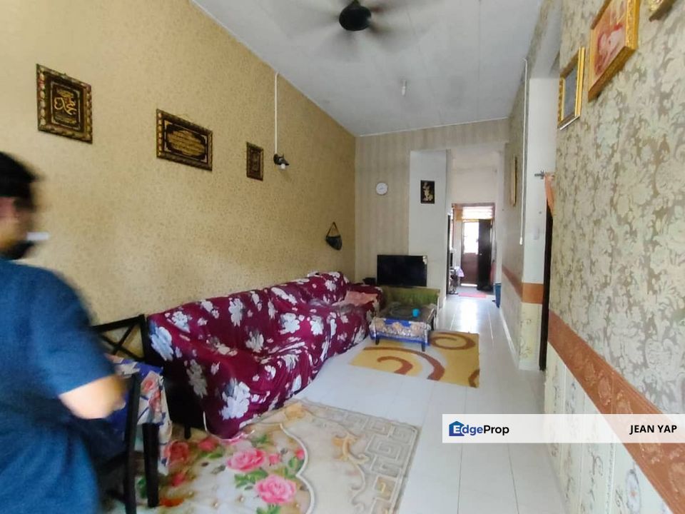 Taman Cahaya Kota Puteri Single Storey Terrace, Johor, Masai