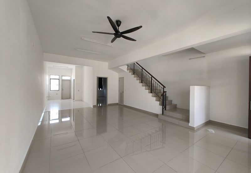 Meridin East The Greenway & The Eden