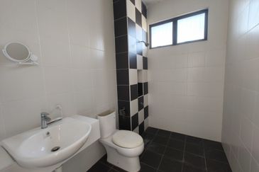 Meridin East The Greenway & The Eden