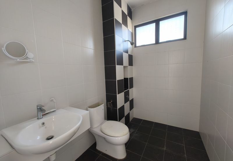 Meridin East The Greenway & The Eden