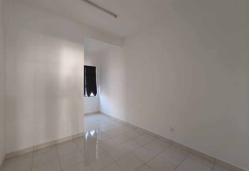 Meridin East The Greenway & The Eden