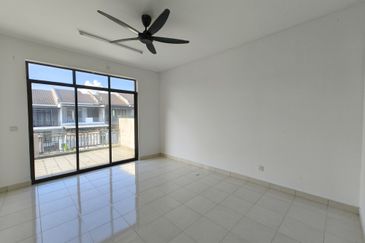 Meridin East The Greenway & The Eden