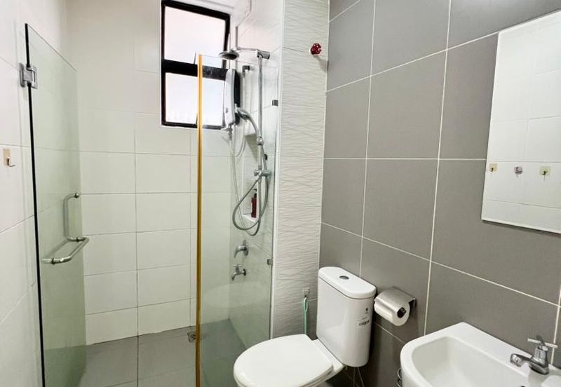 The Platino Serviced Apartment