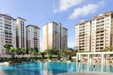 Prima Regency (Dorchester Court)