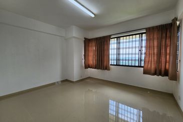 Country Tower Condominium