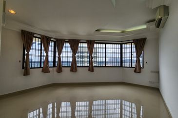 Country Tower Condominium