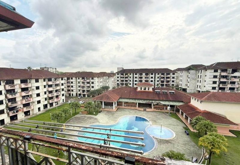 Skudai Villa
