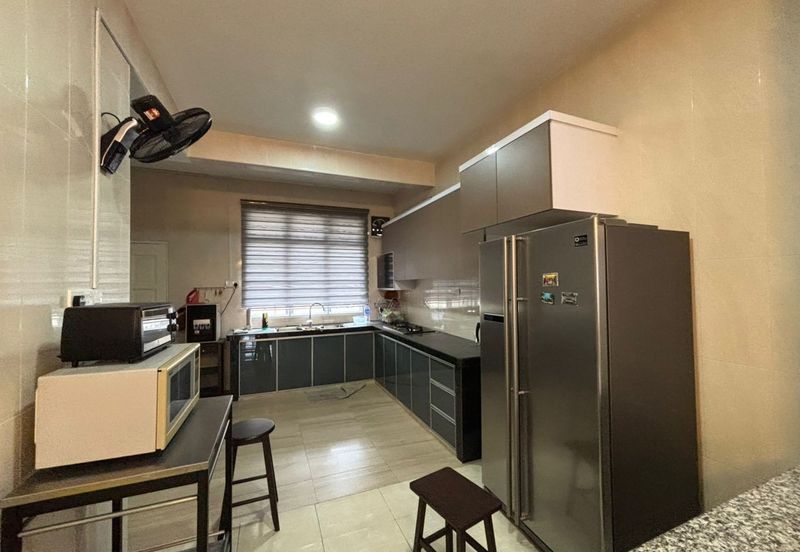 Taman Austin Perdana