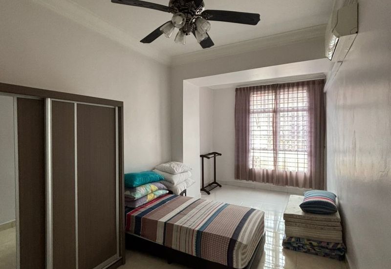 Taman Austin Perdana