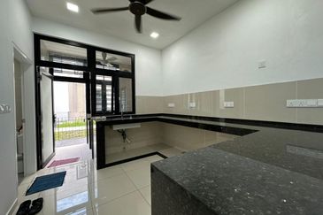 Sunway Citrine Lakehomes