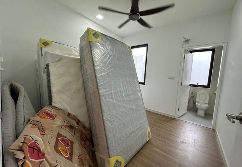 Sunway Citrine Lakehomes