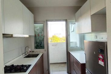 Seasons Luxury Apartments @ Amara Larkin