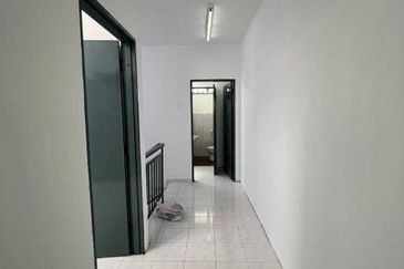 Summer Park Townhouse (Pangsapuri Alam Jaya), Bandar Baru Seri Alam