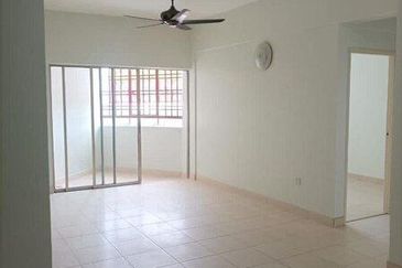 Sri Impian Apartment, Larkin Perdana