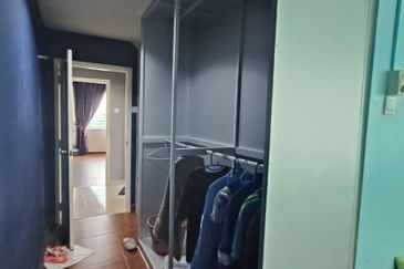 The Country Towers Condominium