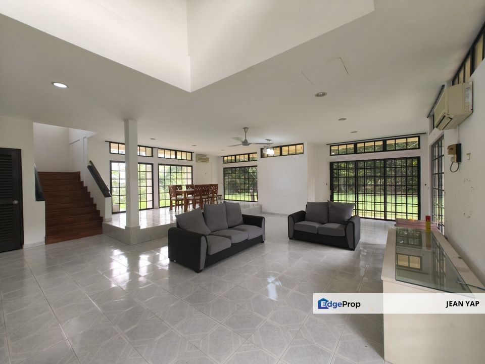 Taman Anak Bukit Senai Bungalow, Johor, Senai