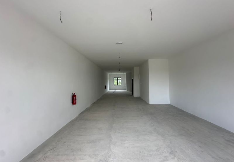 Eco tropic Eco Biz 3 Shoplot for rent