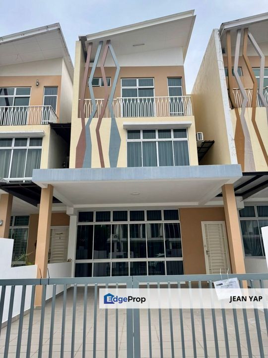 Eco Cascadia 3 Storey Terrace, Johor, Johor Bahru