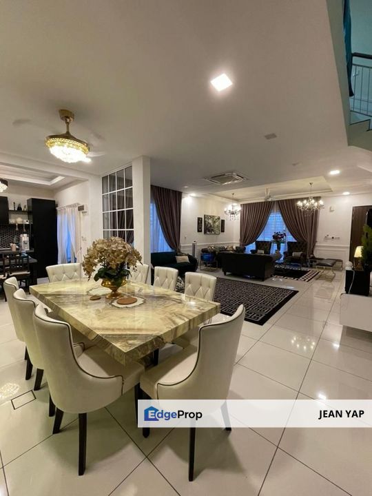 Glenmarie Mount Austin Double Storey Endlot, Johor, Johor Bahru