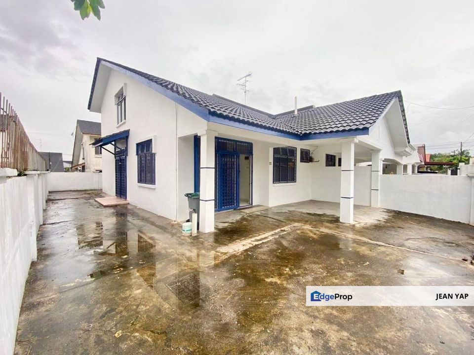 Jalan Api Api Megah Ria 1.5Storey Terrace, Johor, Masai