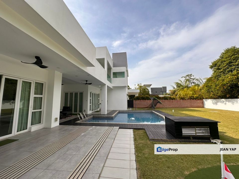 East Ledang Double Storey Bungalow with Swimming Pool, Johor, Nusajaya