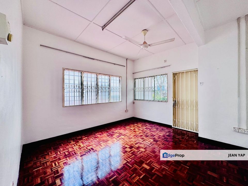 Taman Nong Chik Double Storey Semi D, Johor, Johor Bahru