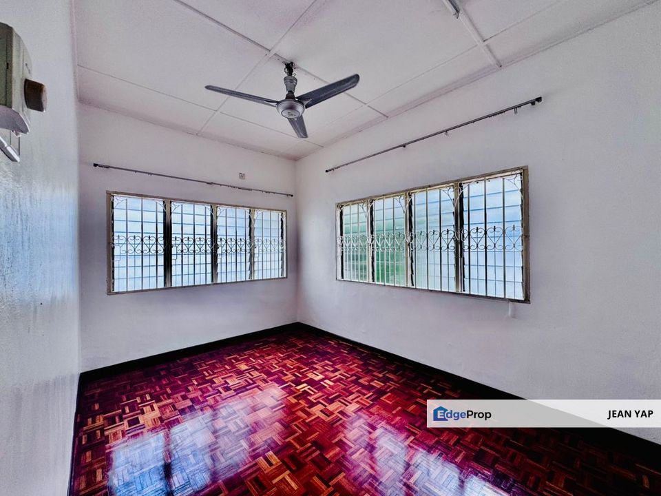 Taman Nong Chik Double Storey Semi D, Johor, Johor Bahru