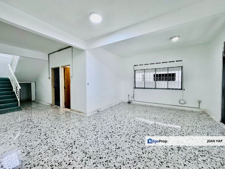 Taman Nong Chik Double Storey Semi D, Johor, Johor Bahru