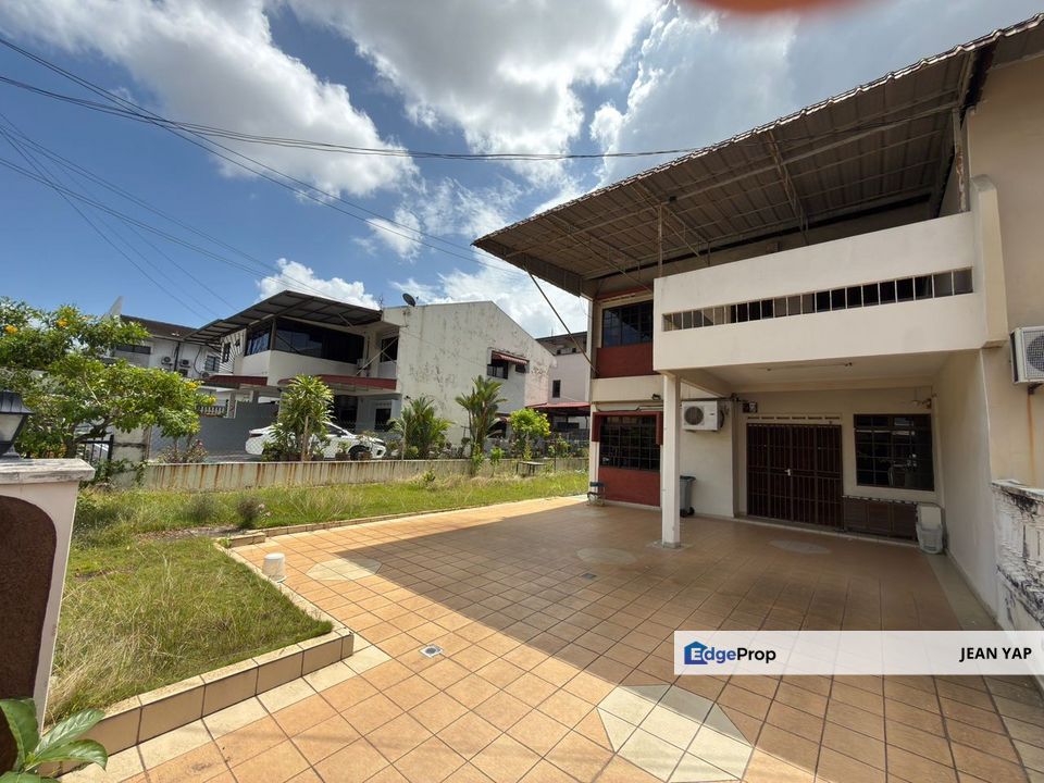 Jalan Songkit Taman Sentosa Double Storey Semi D, Johor, Johor Bahru