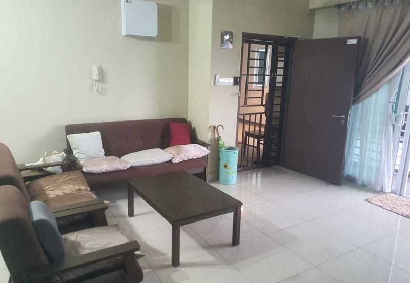 Golden Sands Seaview Residence