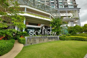 Sky Peak Residences