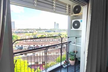 D'Carlton Seaview Residences (Seri Mega)