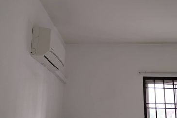 Prima Regency (Dorchester Court)