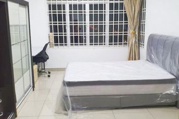 Eastbay Luxury Apartment