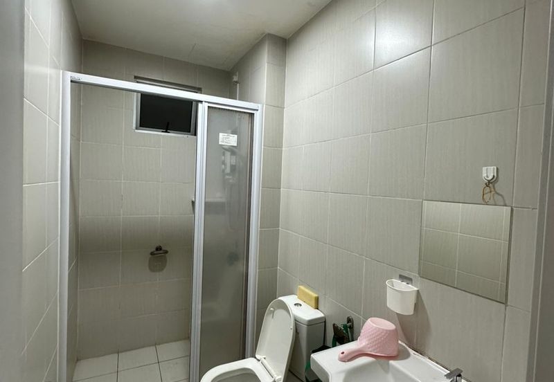 Meridin Bayvue Apartment