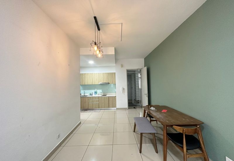 Meridin Bayvue Apartment